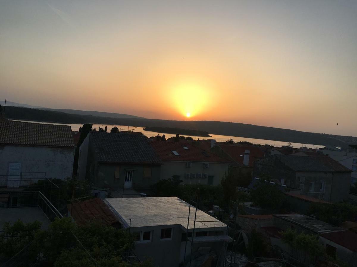 Apartman Luna Punat Exterior foto